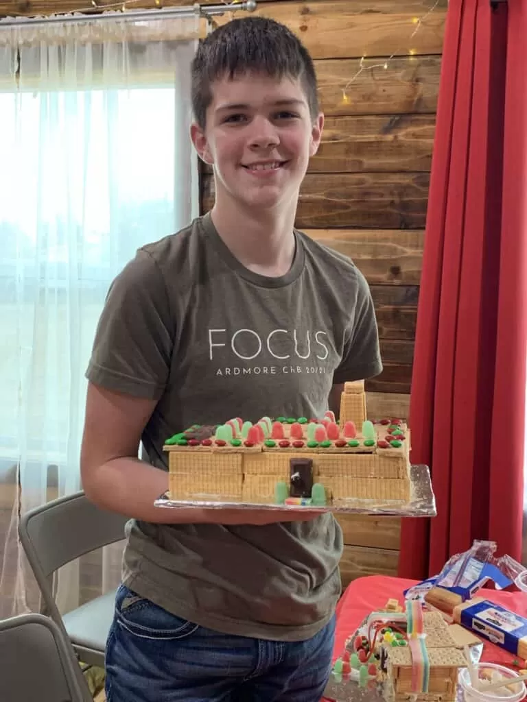 A Bigger and Better Gingerbread House Tradition 33 Gingerbread House Tradition