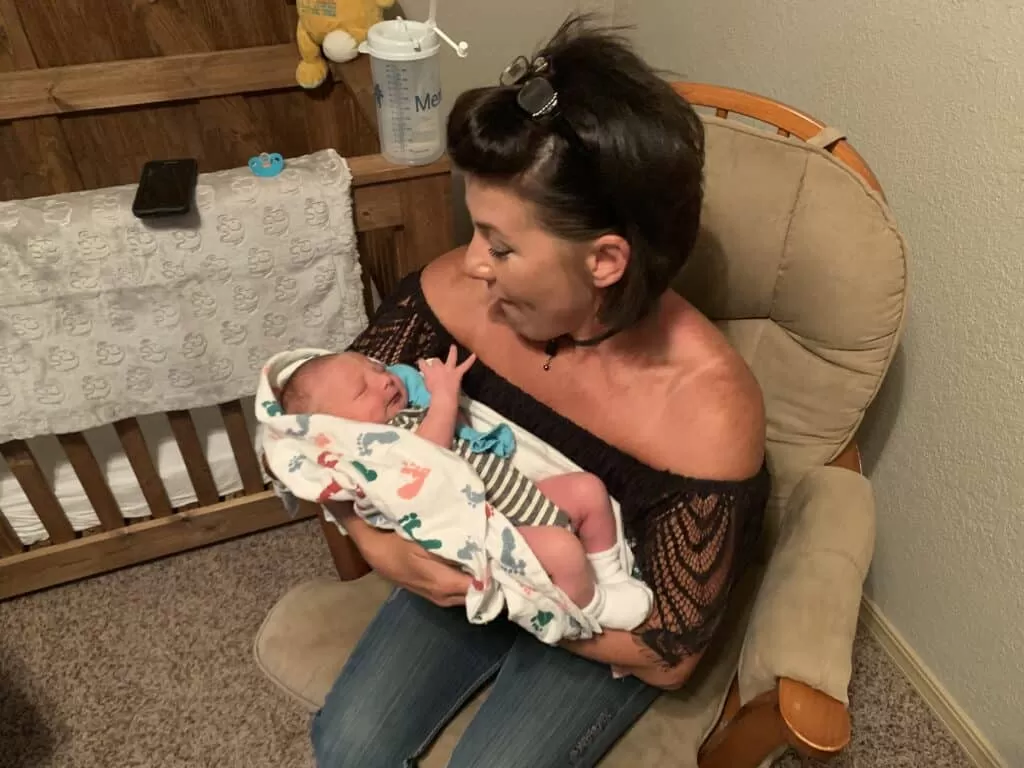 A Joyful New Generation on the Homestead 18 New generation, grandson, birth, new baby